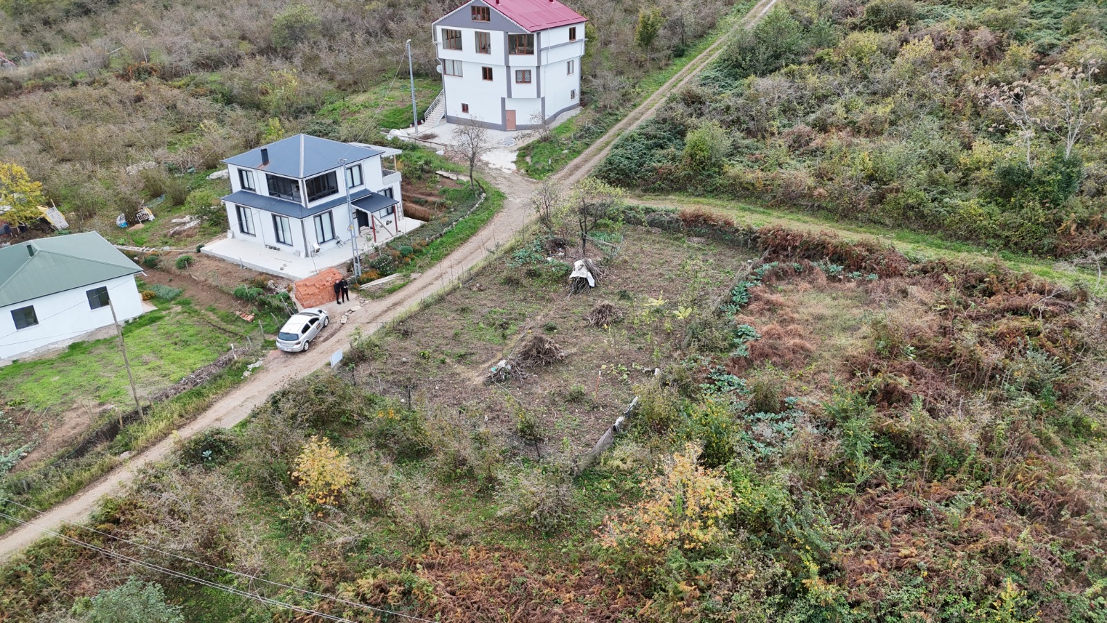 MABEL GAYRİMENKUL/ADACIKTA DENİZ MANZARALI İMARLI VİLLALIK ARSA